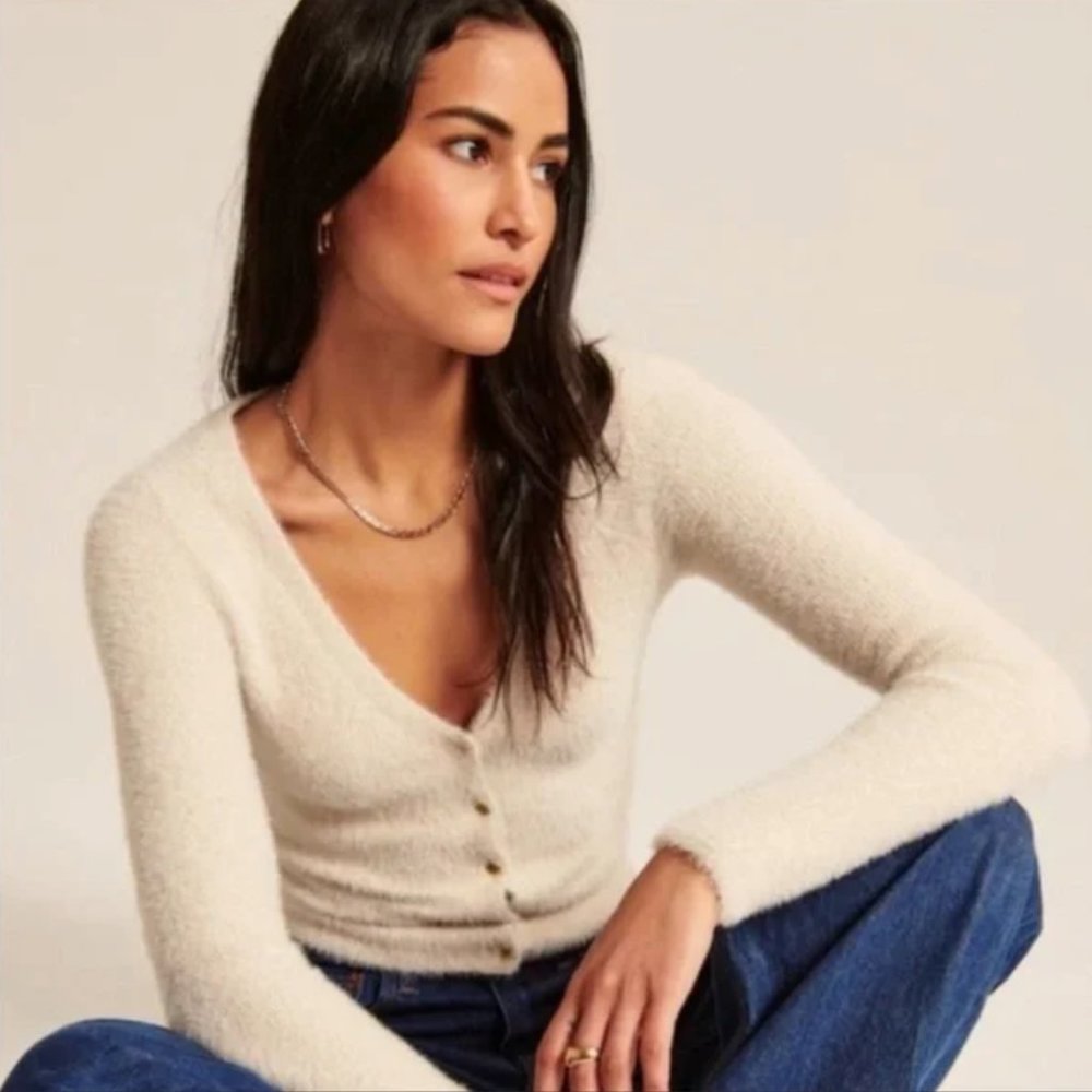 Abercrombie & Fitch Cream Cardigan Sweater